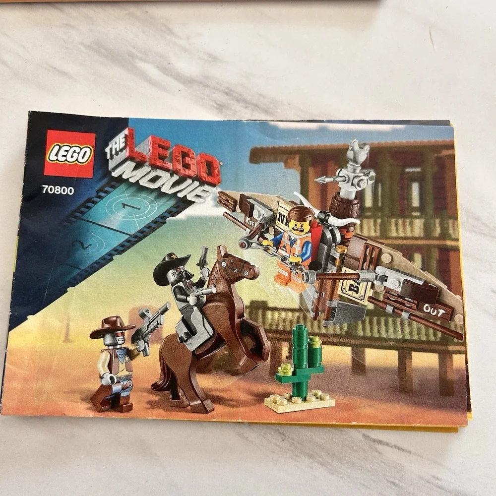 LEGO The‎ Lego Movie Bundle of 4 Instruction Manuals 70808 1 & 2 70801 70800